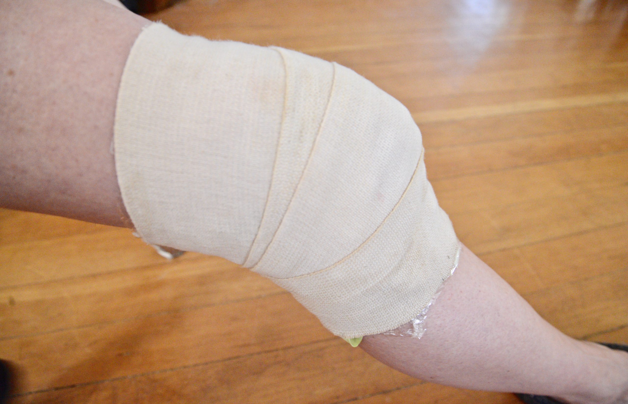 finished cabbage leaf wrap for joint pain, swelling