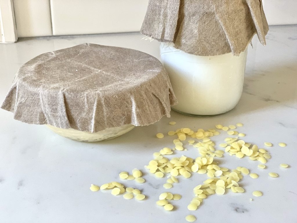 jars with beeswax wraps