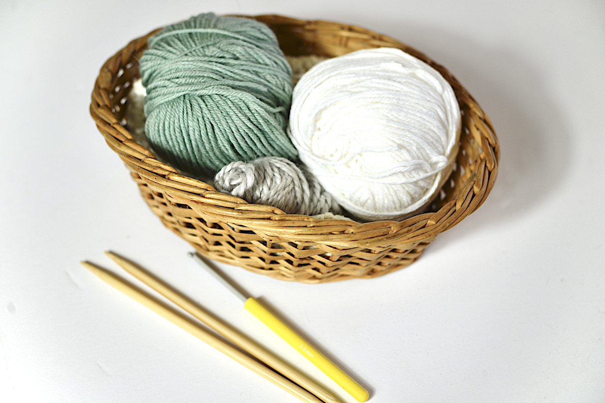 Basic Crochet & Knitting Stitches