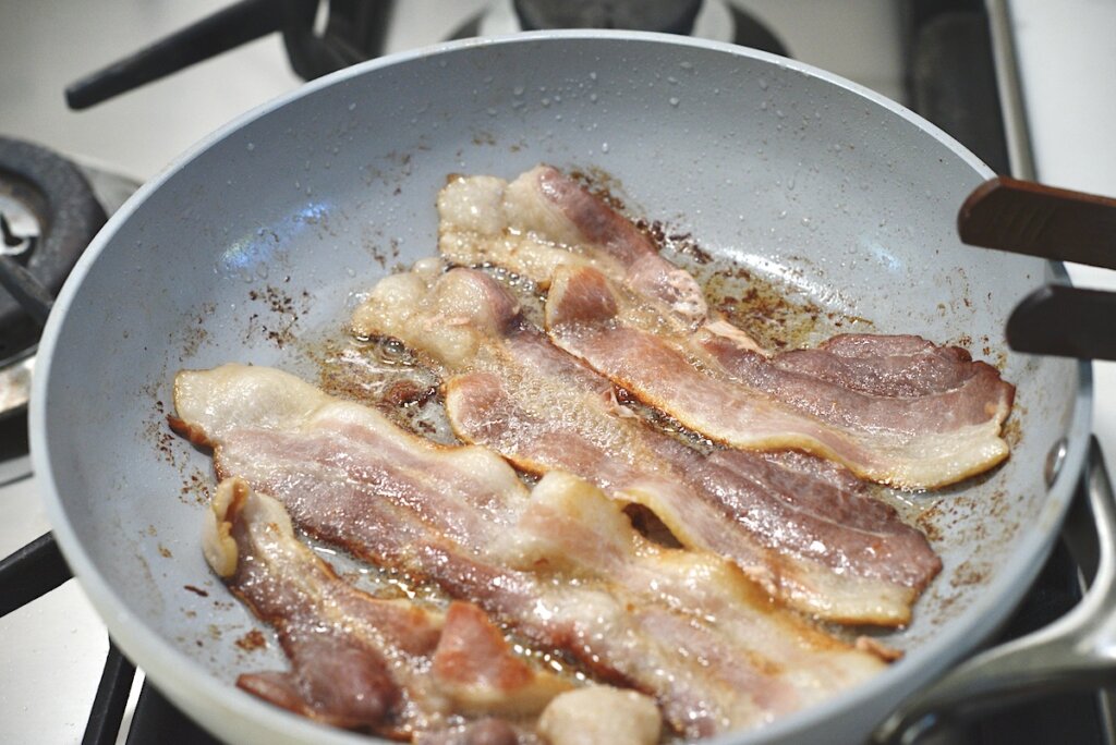 bacon in Caraway non-stick skillet