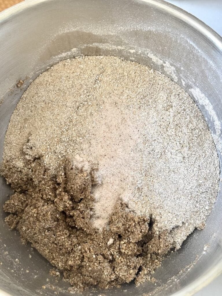 coarse rye meal and salt on rye dough