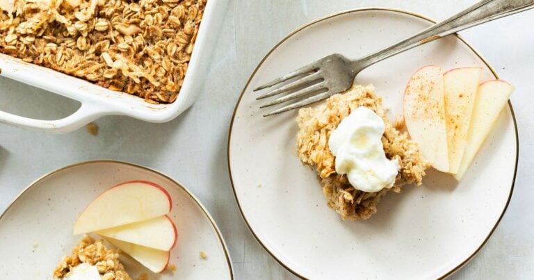 Baked apple oatmeal